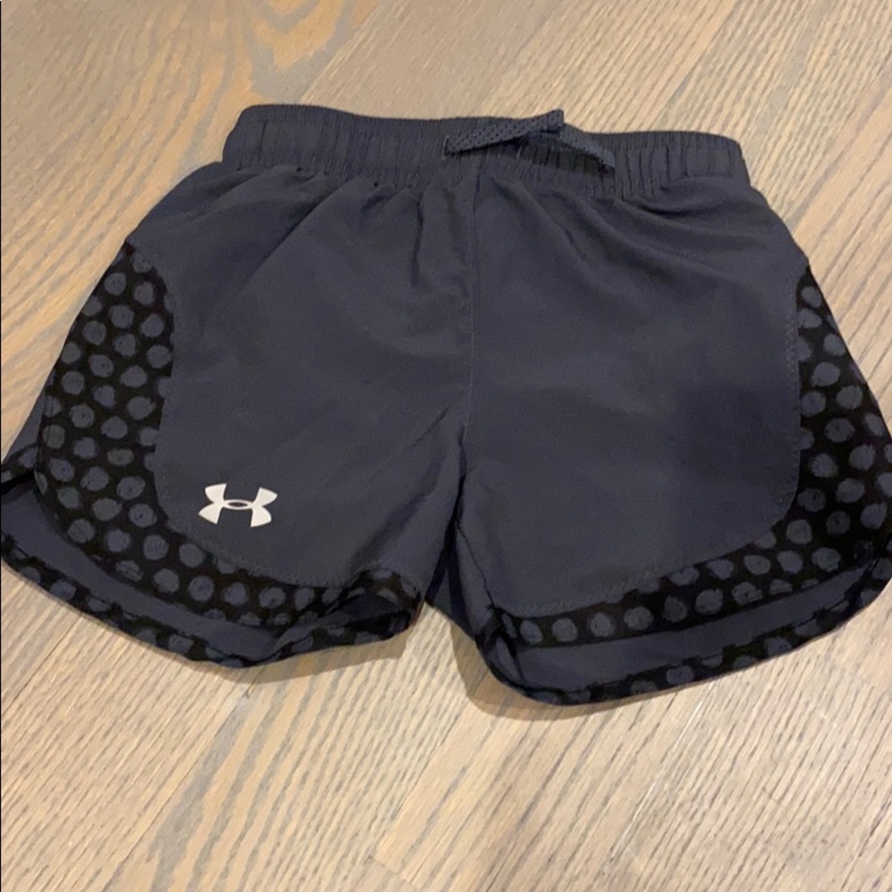 Under Armour gray polka dot short